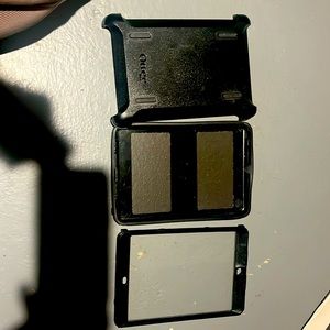 Otterbox iPad mini case black great condition